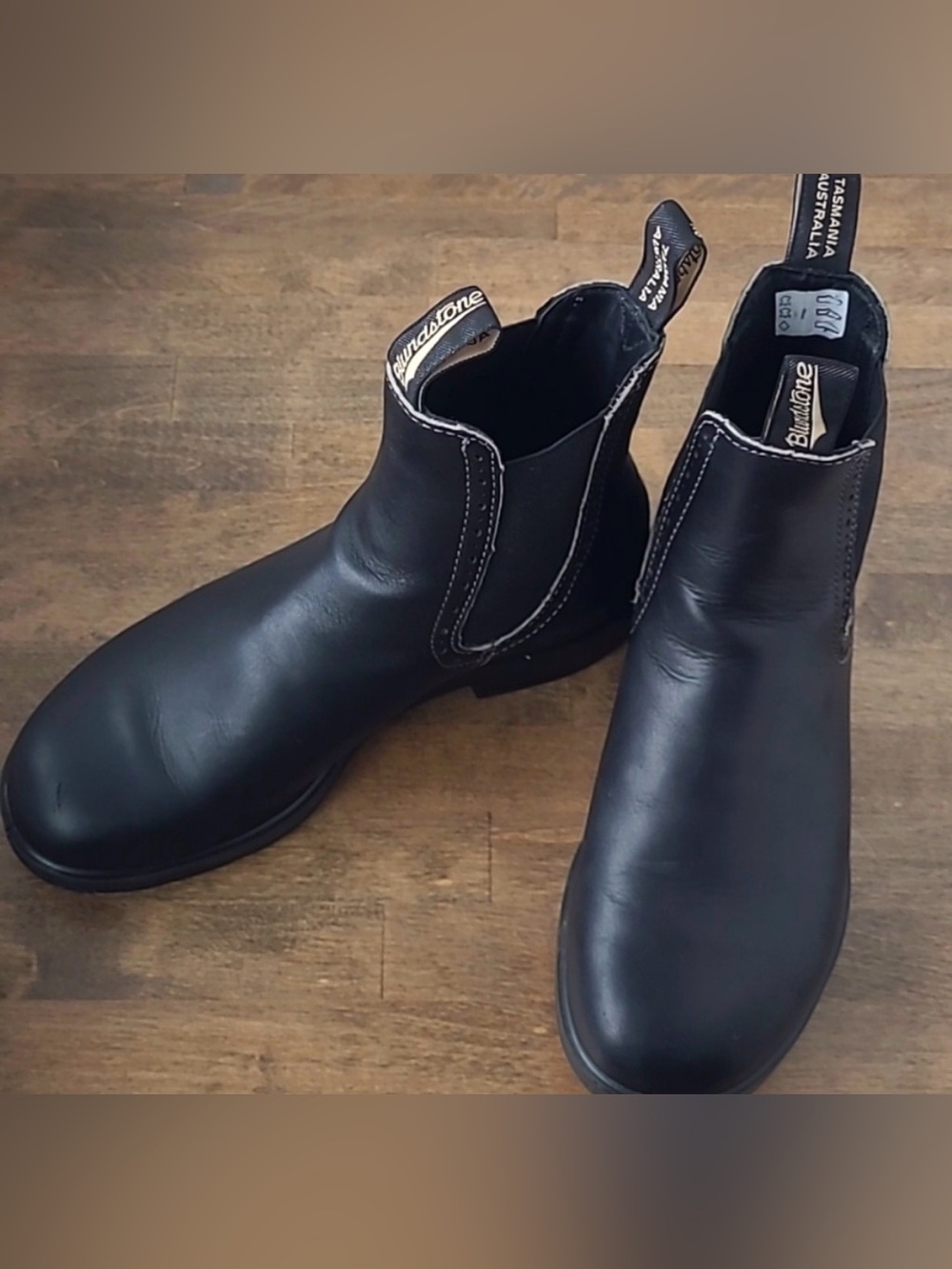 Blundstones